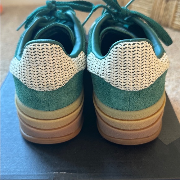 Adidas GAZELLEs Green / White / Gold, 7 - Picture 5 of 9